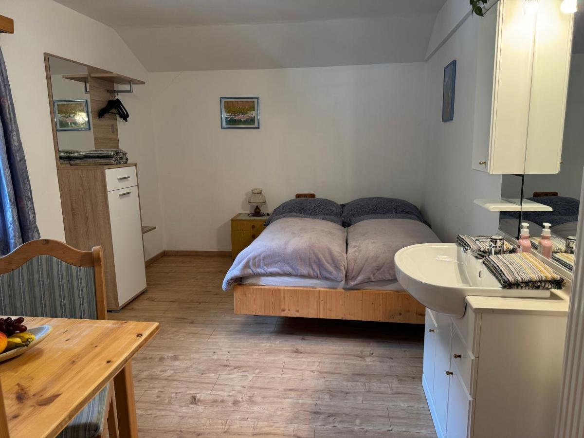 Haus Edelweiss Hotel Obertraun Bagian luar foto