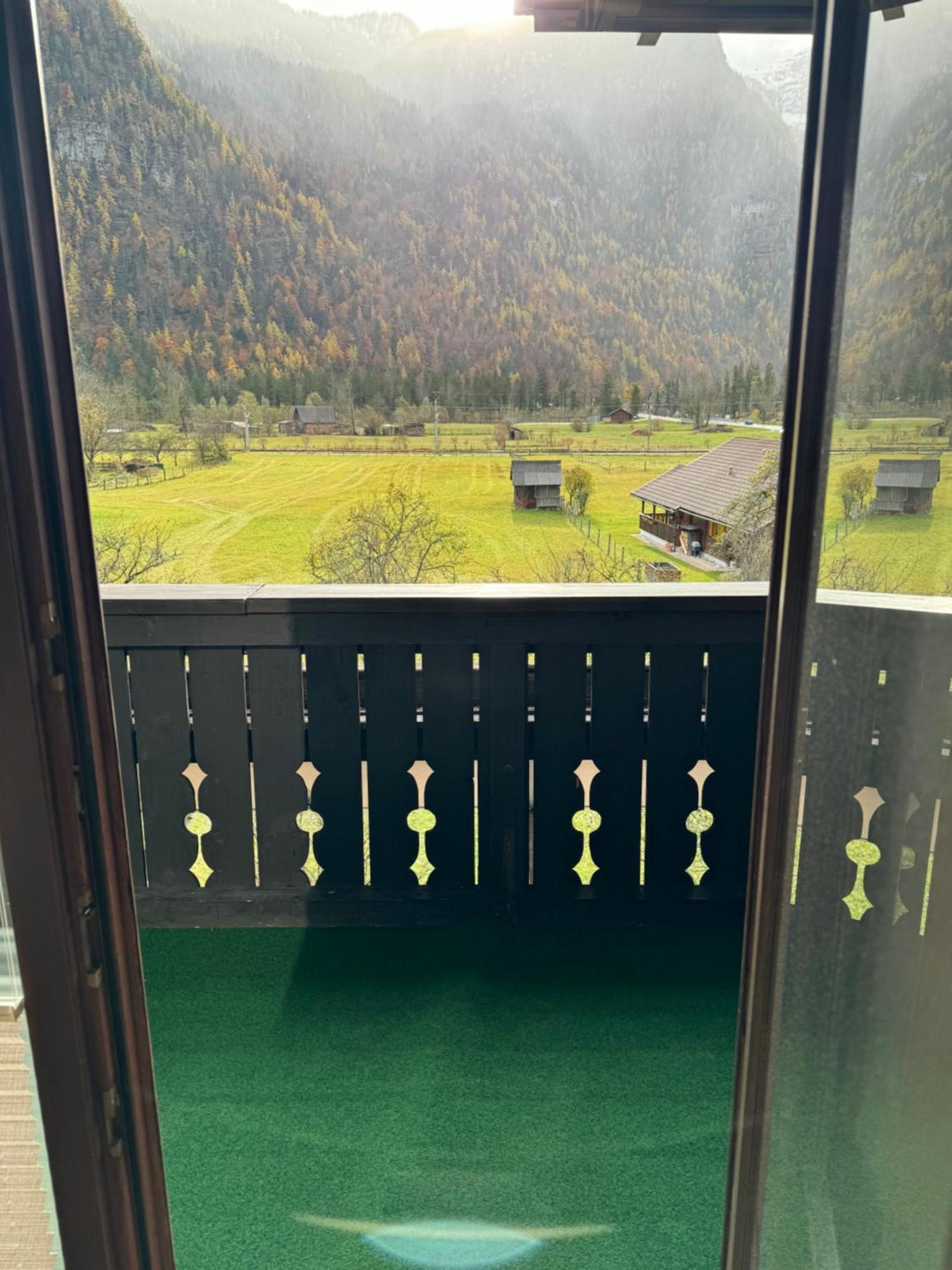 Haus Edelweiss Hotel Obertraun Bagian luar foto